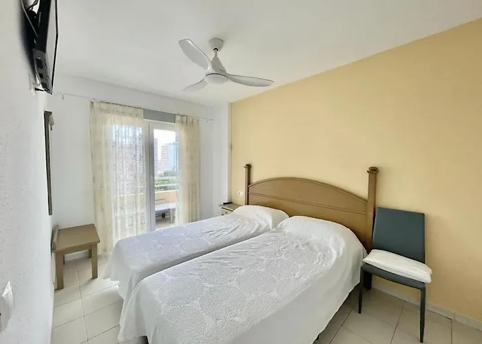 Vistas Al Mar Y Terraza Soleada *